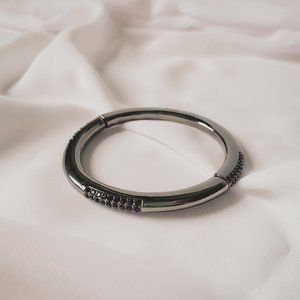 Monet Gun Metal Hematite Tone Black Rhinestone Stackable Bangle Stretch Bracelet